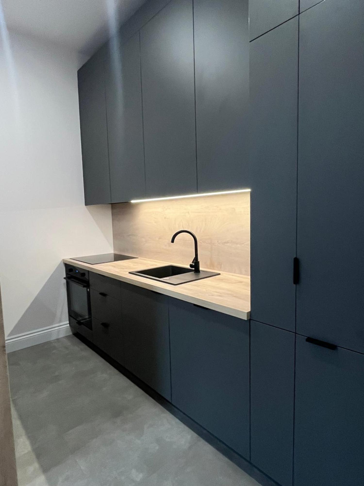 Neighbourhood Apartment Люблин Экстерьер фото