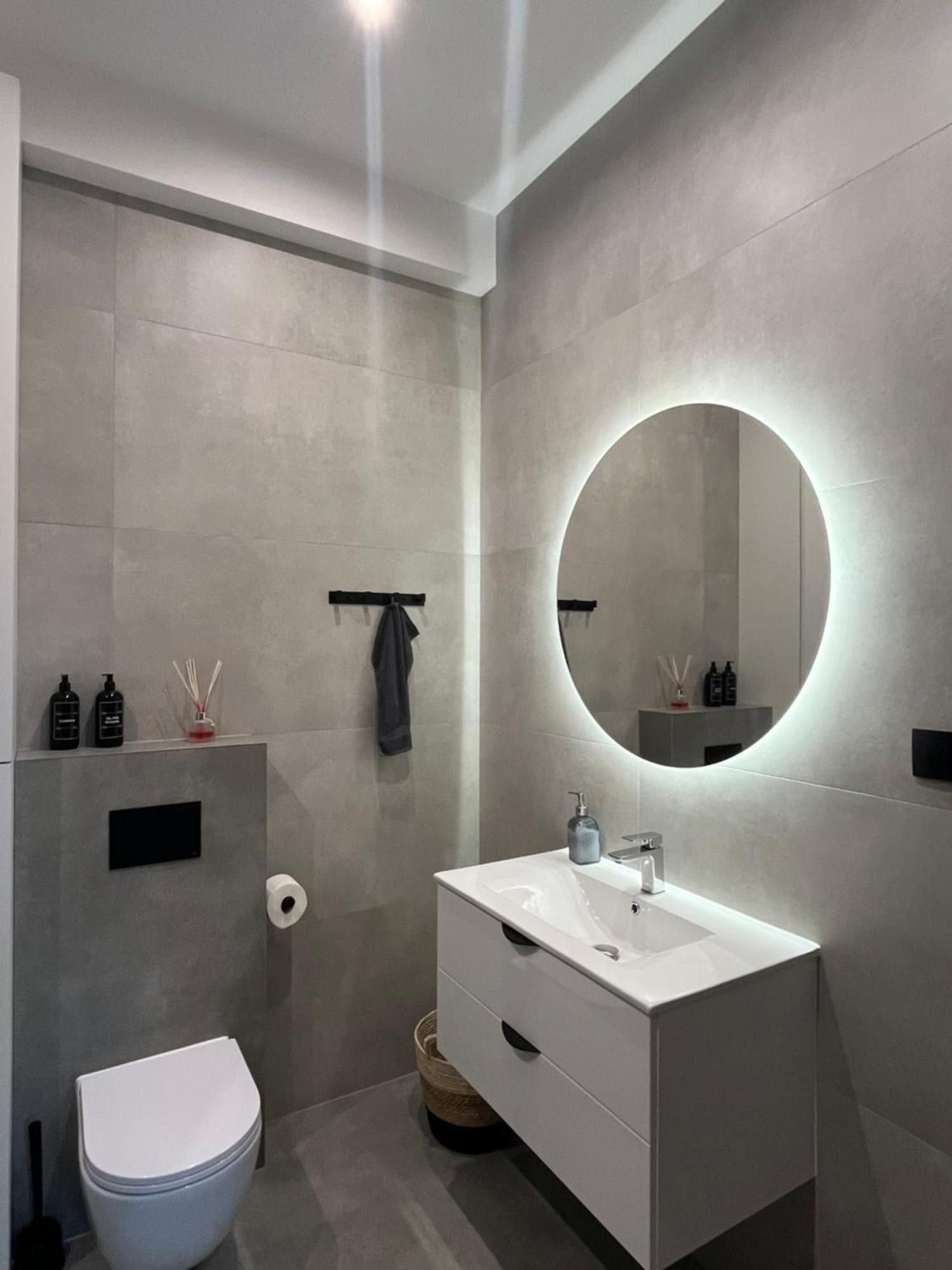 Neighbourhood Apartment Люблин Экстерьер фото